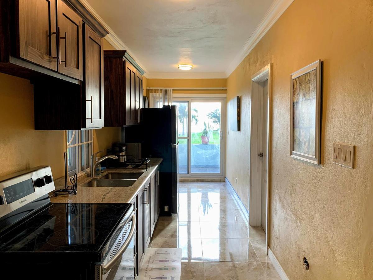 Bella Vista Villa Kingston Esterno foto