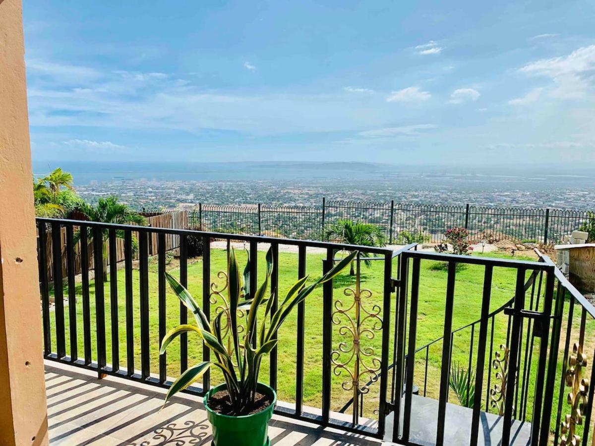 Bella Vista Villa Kingston Esterno foto